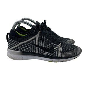 Nike Free TR 5.0 Flyknit Low Trainers 718785-004 Black/White Women’s Size 7.5